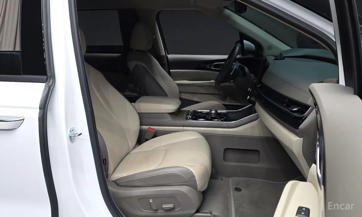 Фото 11 - Kia Carnival