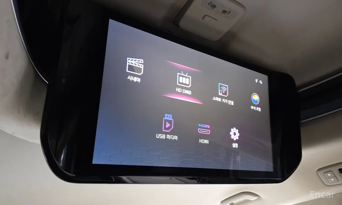 Фото 19 - Kia Carnival