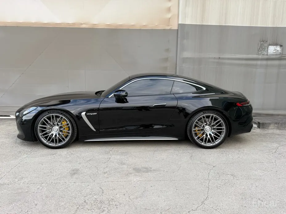 Фото 6 - Mercedes-Benz AMG GT