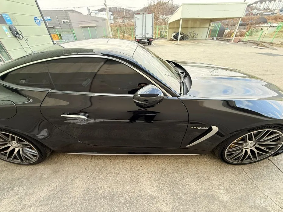 Фото 7 - Mercedes-Benz AMG GT