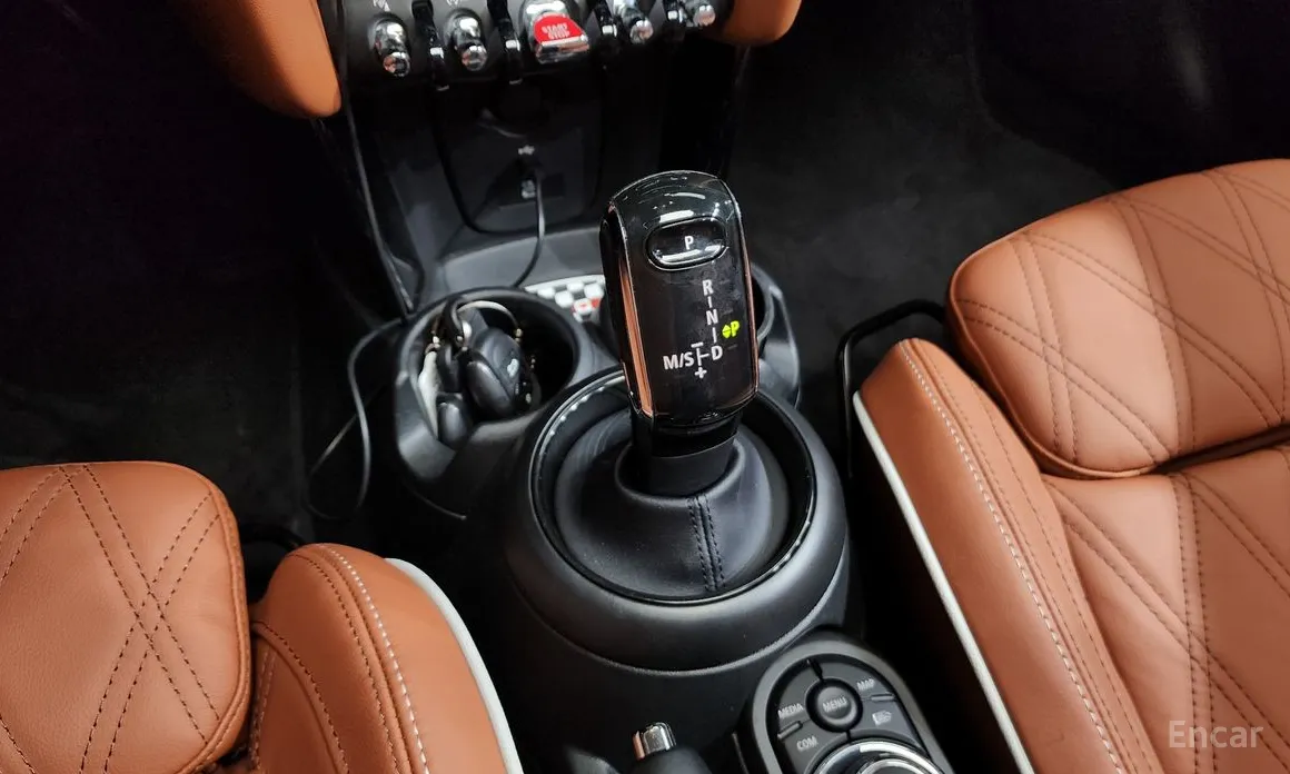 Фото 9 - Mini Cooper