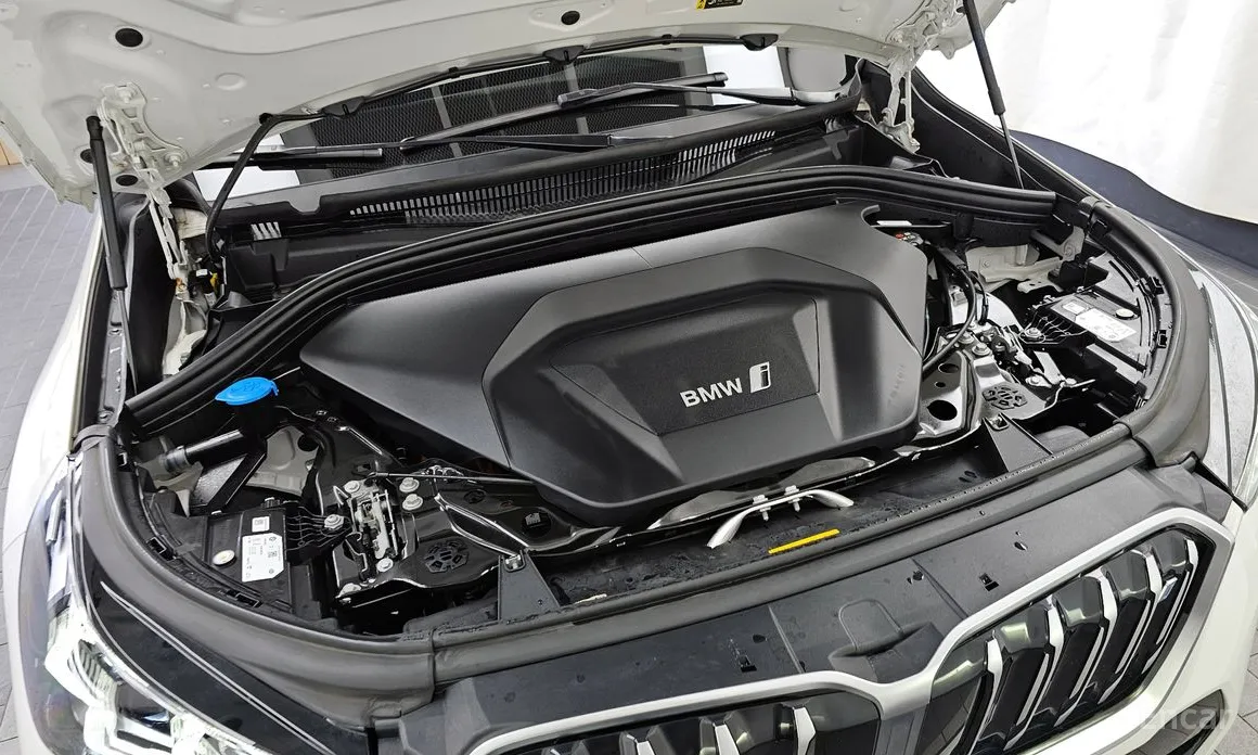 Фото 6 - BMW iX1