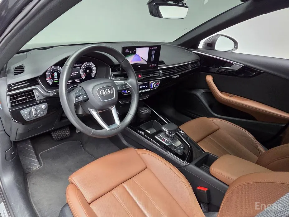 Фото 10 - Audi A4