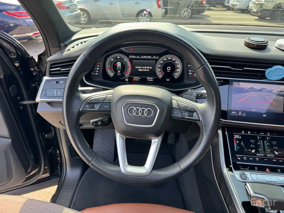 Фото 11 - Audi Q7