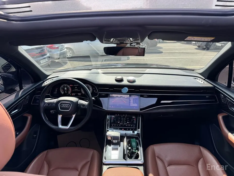 Фото 7 - Audi Q7