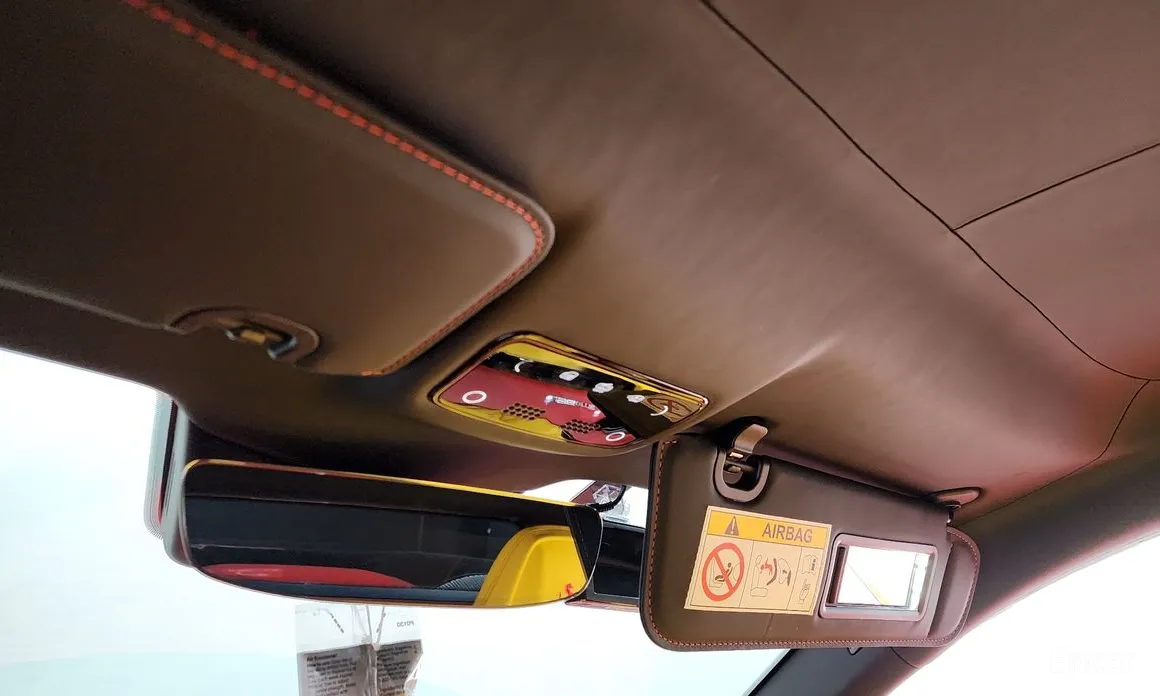 Фото 20 - Ferrari 296