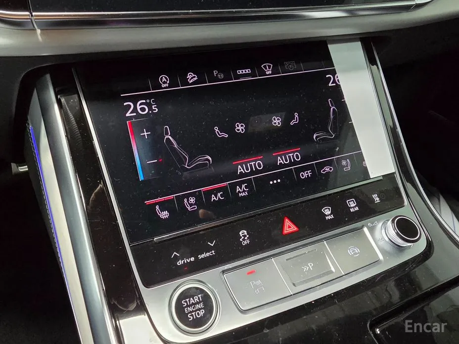 Фото 14 - Audi Q7