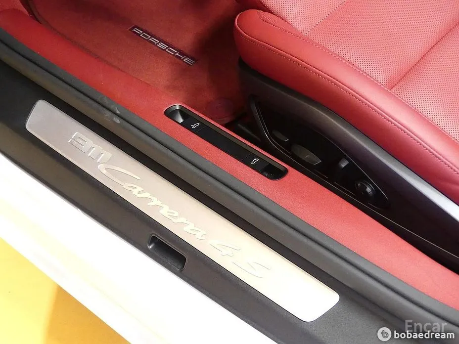 Фото 12 - Porsche 911