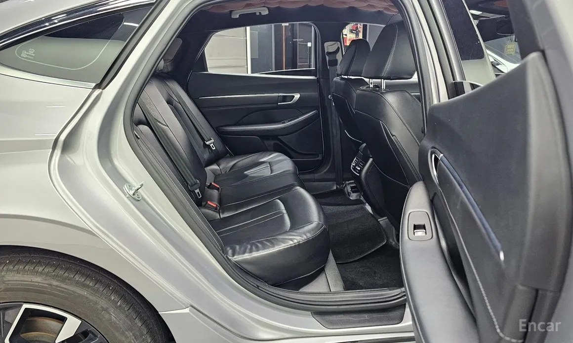 Фото 12 - Hyundai Sonata