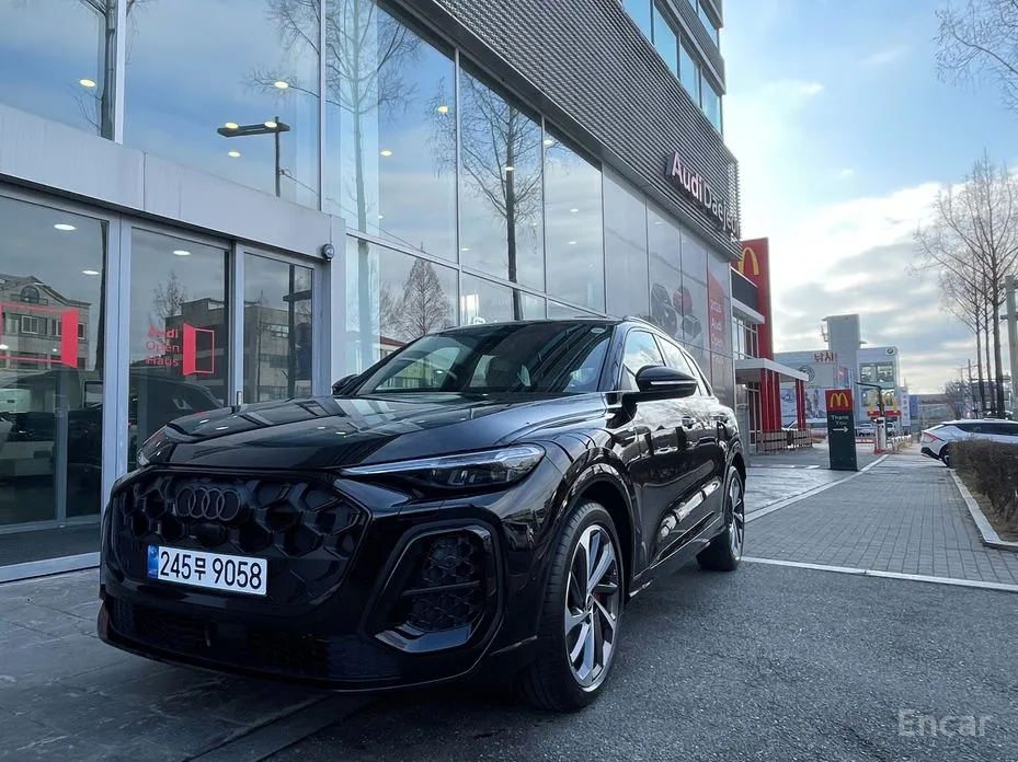 Фото 2 - Audi Q5