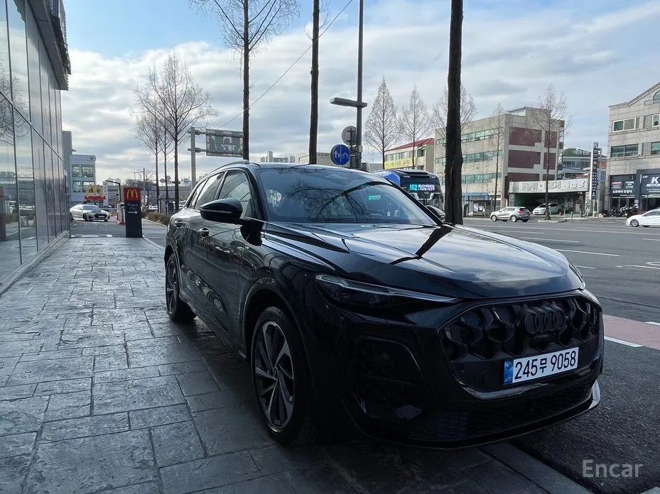 Фото 7 - Audi Q5