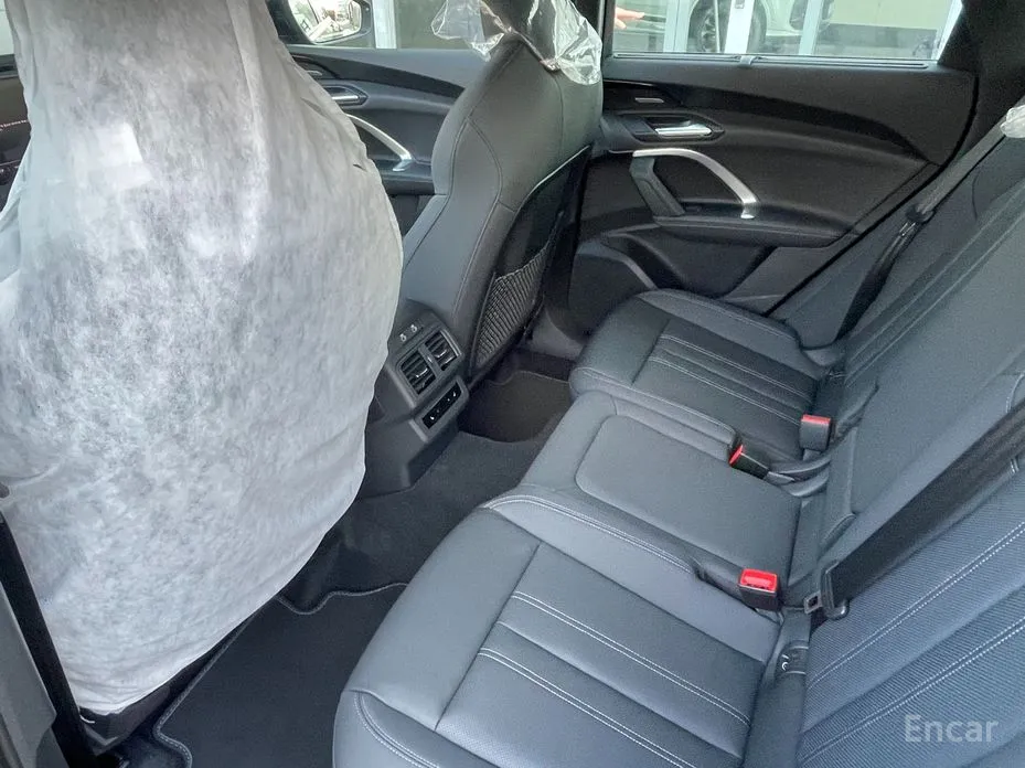 Фото 9 - Audi Q5