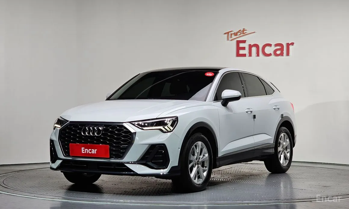 Фото 1 - Audi Q3