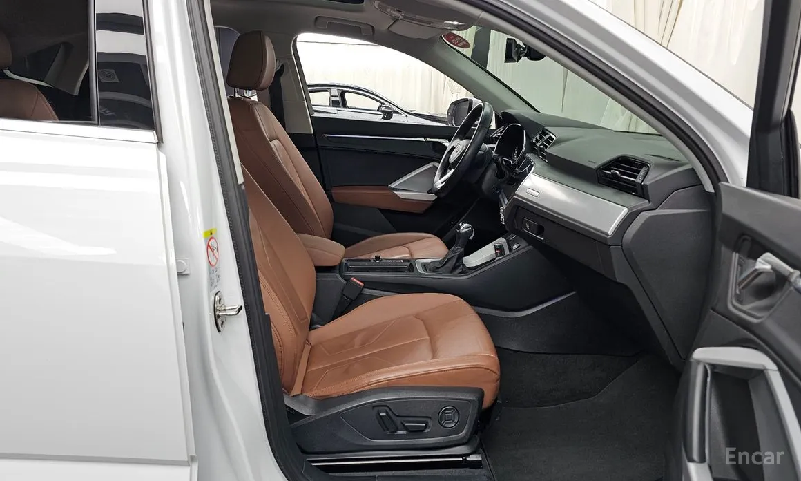 Фото 11 - Audi Q3