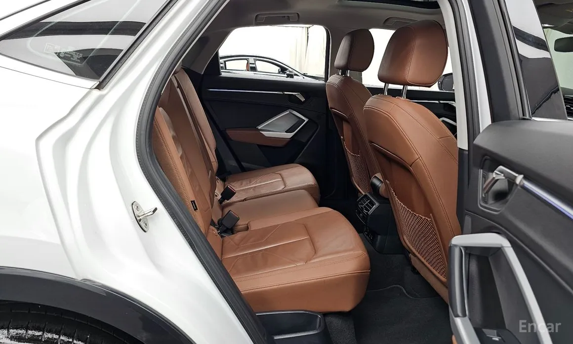 Фото 12 - Audi Q3