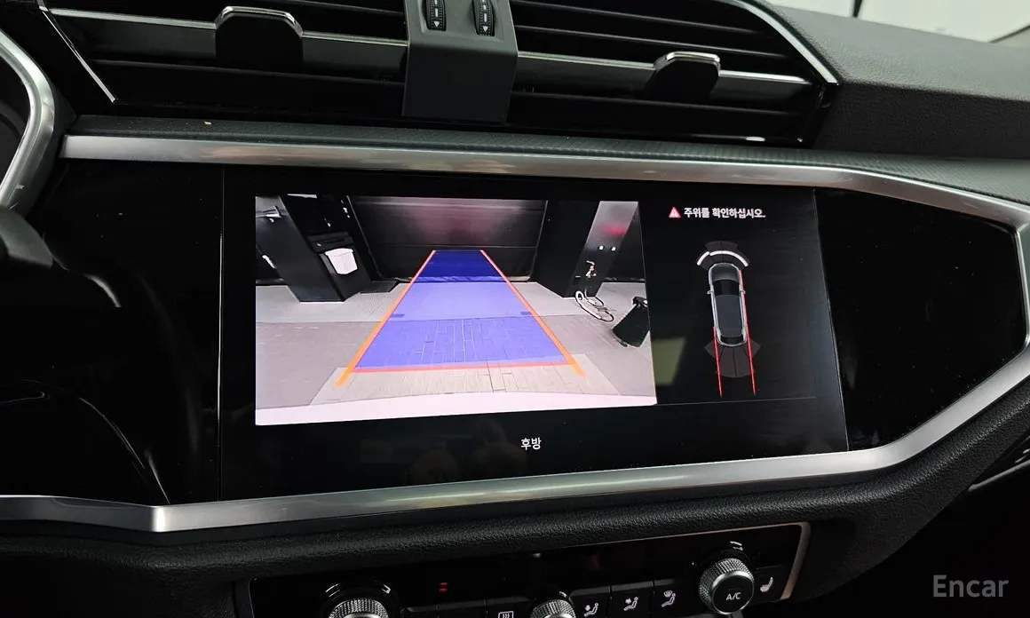 Фото 15 - Audi Q3