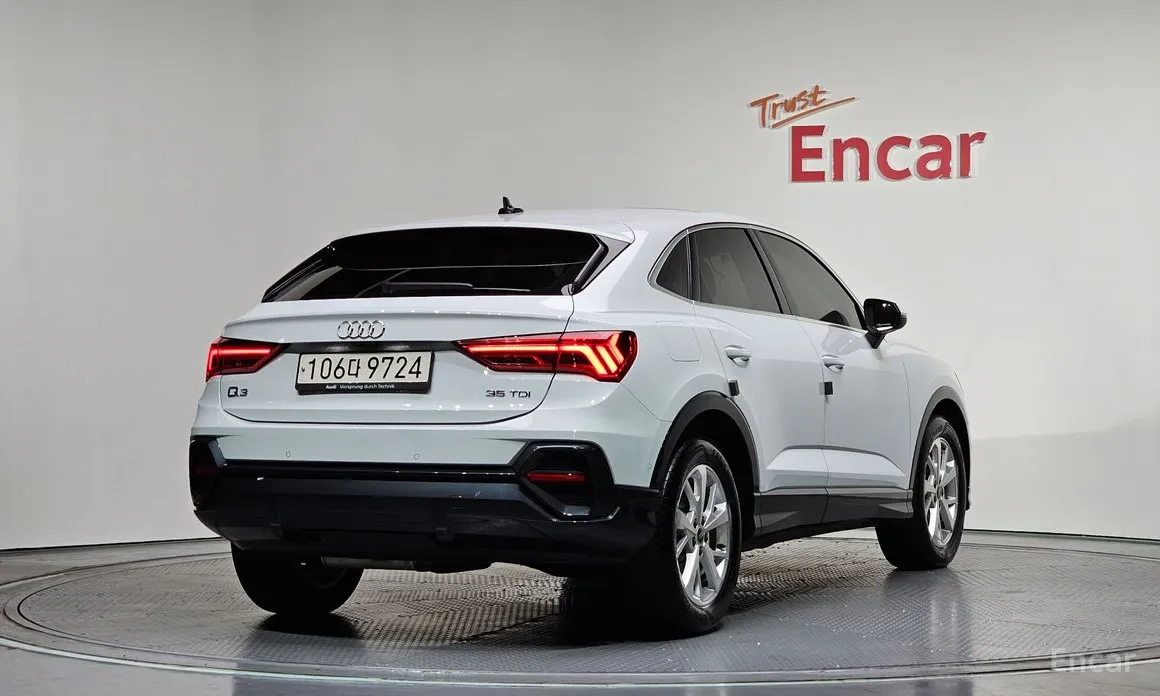 Фото 2 - Audi Q3