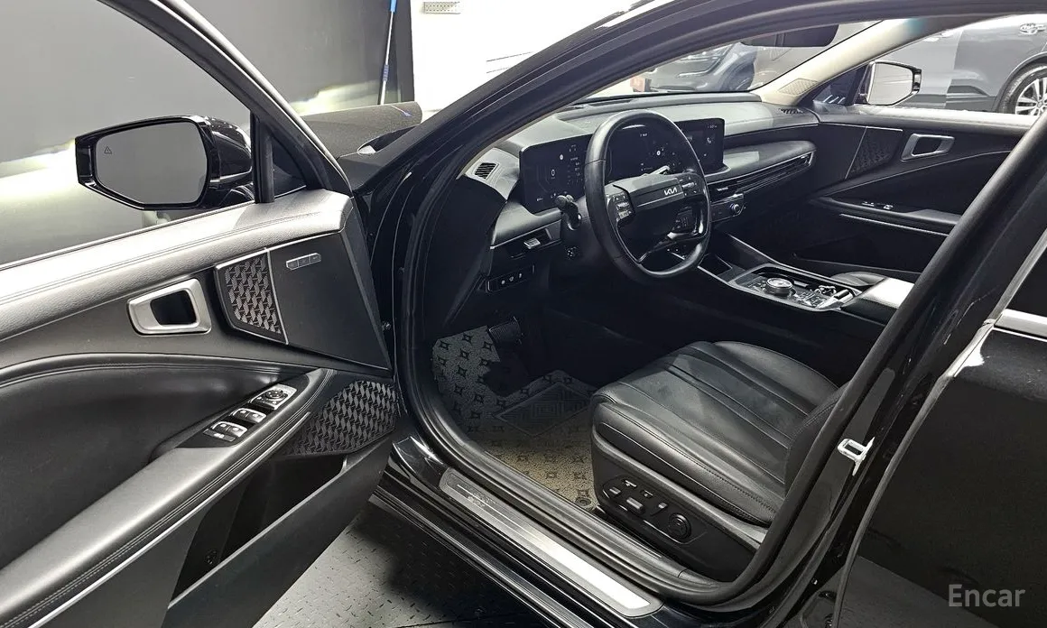 Фото 10 - Kia K8