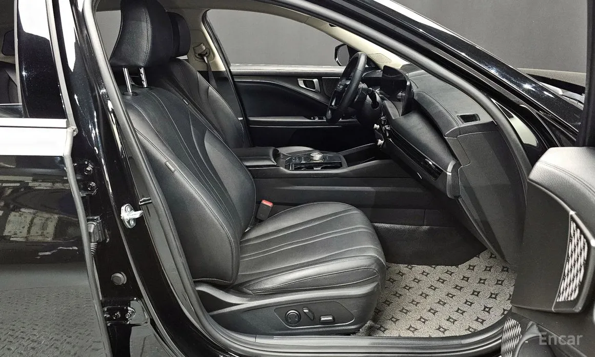 Фото 11 - Kia K8