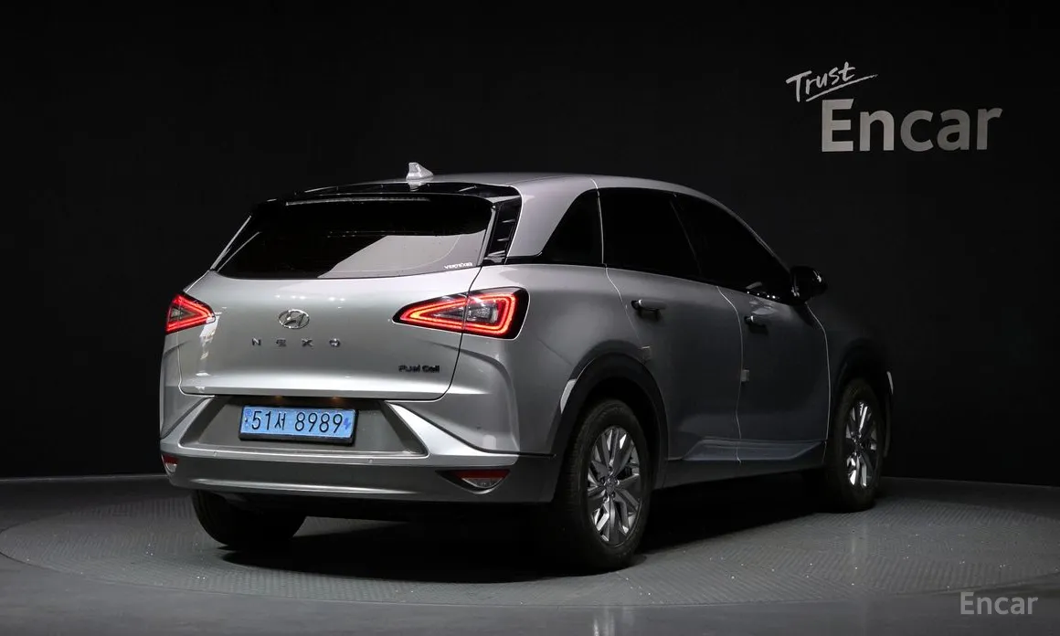 Фото 2 - Hyundai Nexo