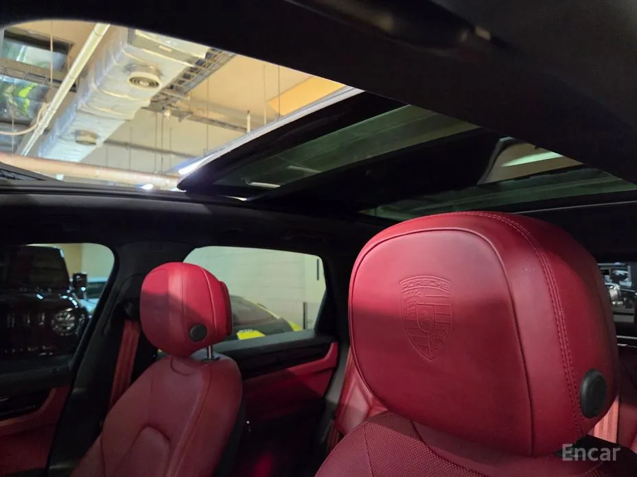 Фото 17 - Porsche Cayenne