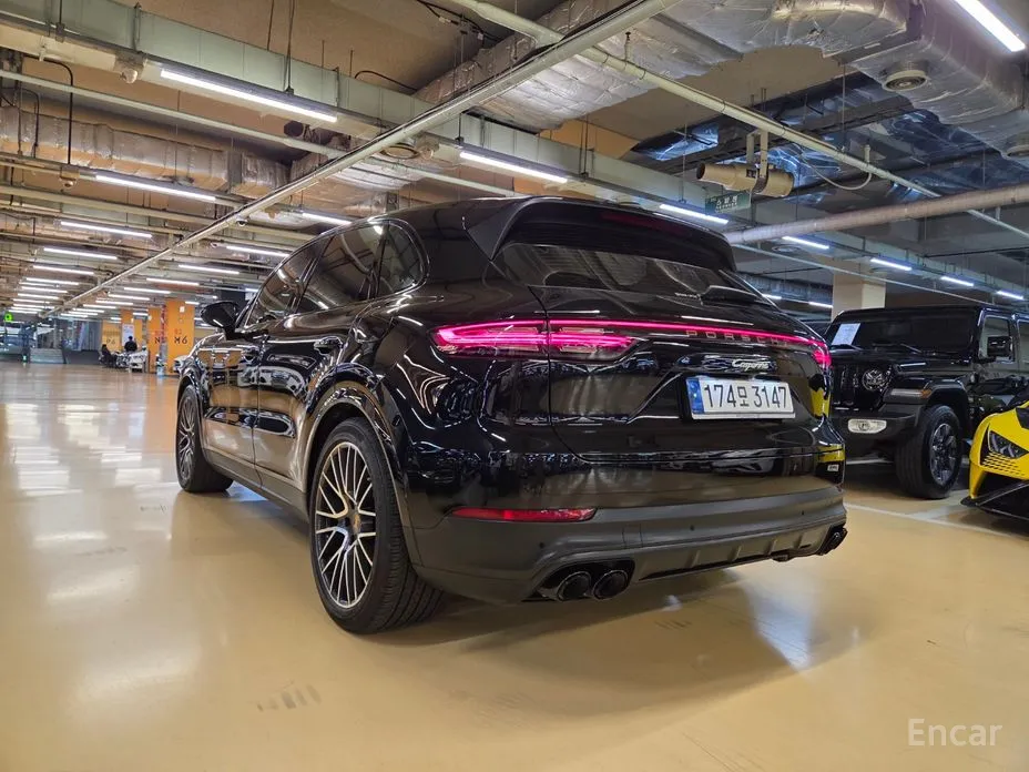 Фото 3 - Porsche Cayenne