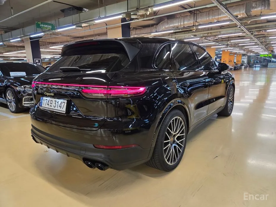 Фото 4 - Porsche Cayenne