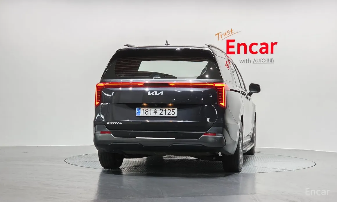 Фото 4 - Kia Carnival