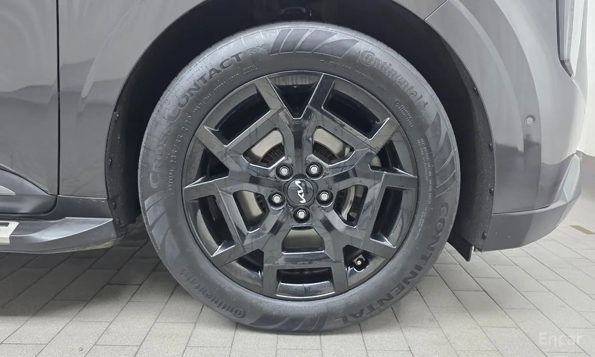 Фото 5 - Kia Carnival