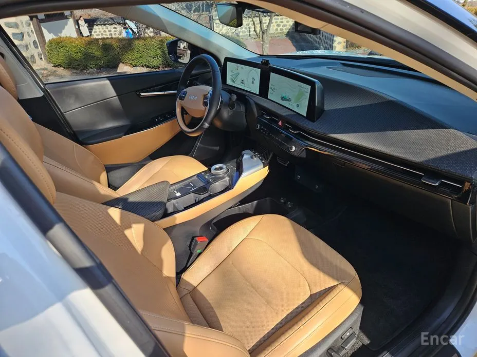 Фото 18 - Kia EV6