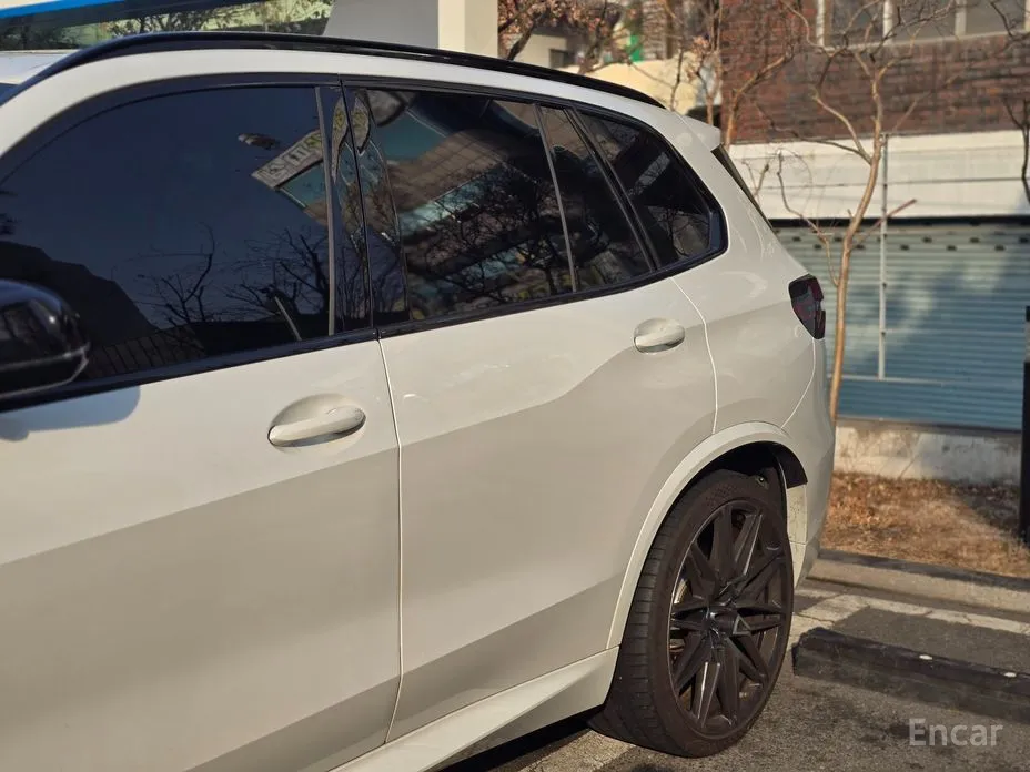 Фото 4 - BMW X5 M