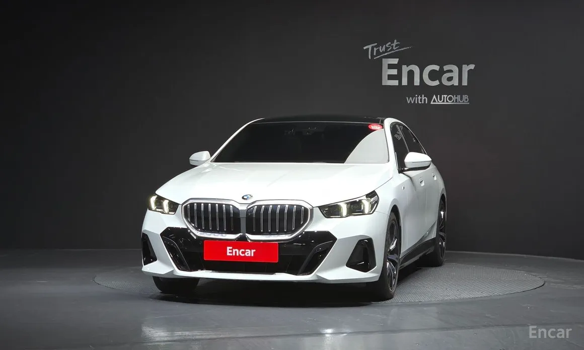 Фото 3 - BMW 5 Series