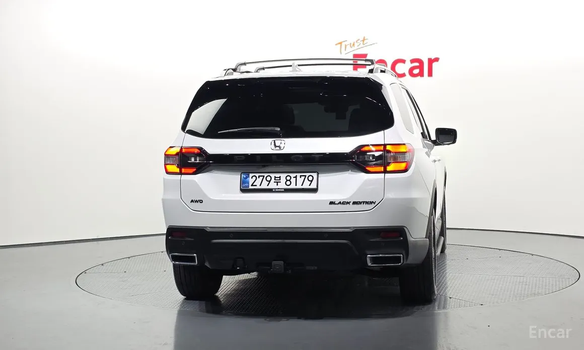 Фото 4 - Honda Pilot