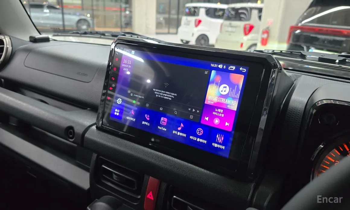 Фото 13 - Suzuki Jimny