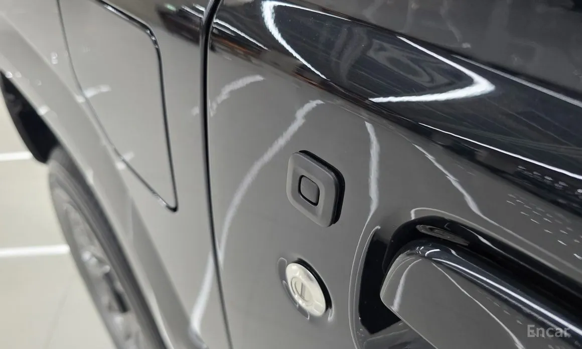 Фото 14 - Suzuki Jimny