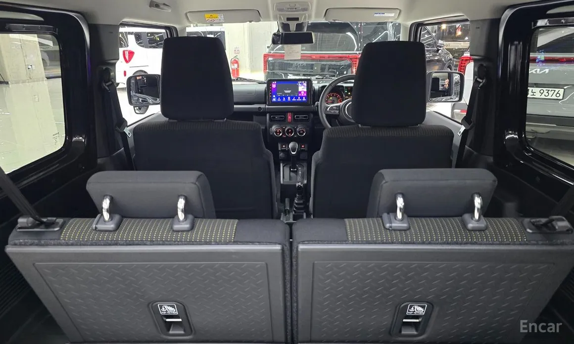 Фото 15 - Suzuki Jimny