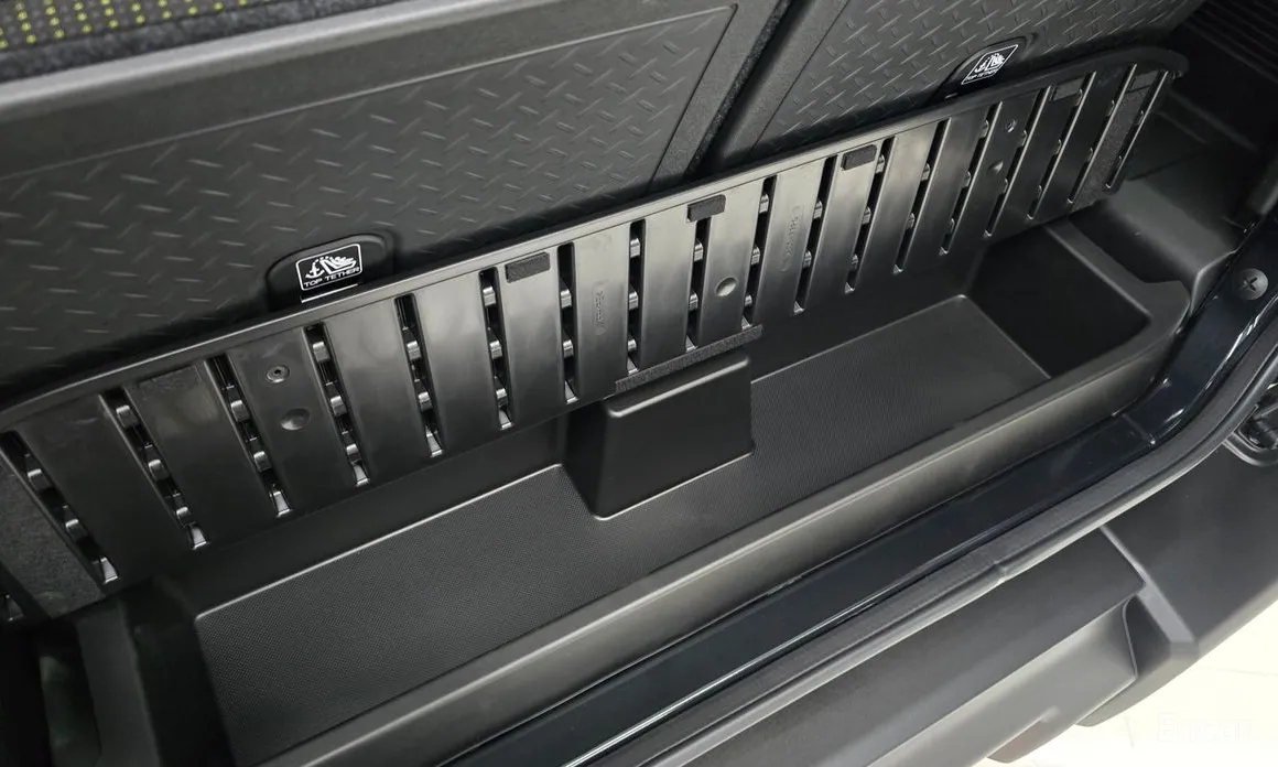 Фото 16 - Suzuki Jimny