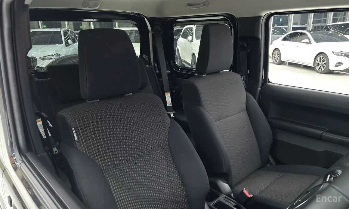 Фото 20 - Suzuki Jimny