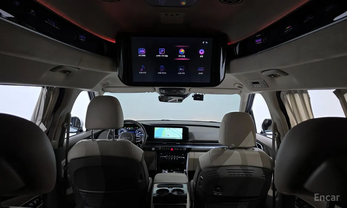 Фото 18 - Kia Carnival