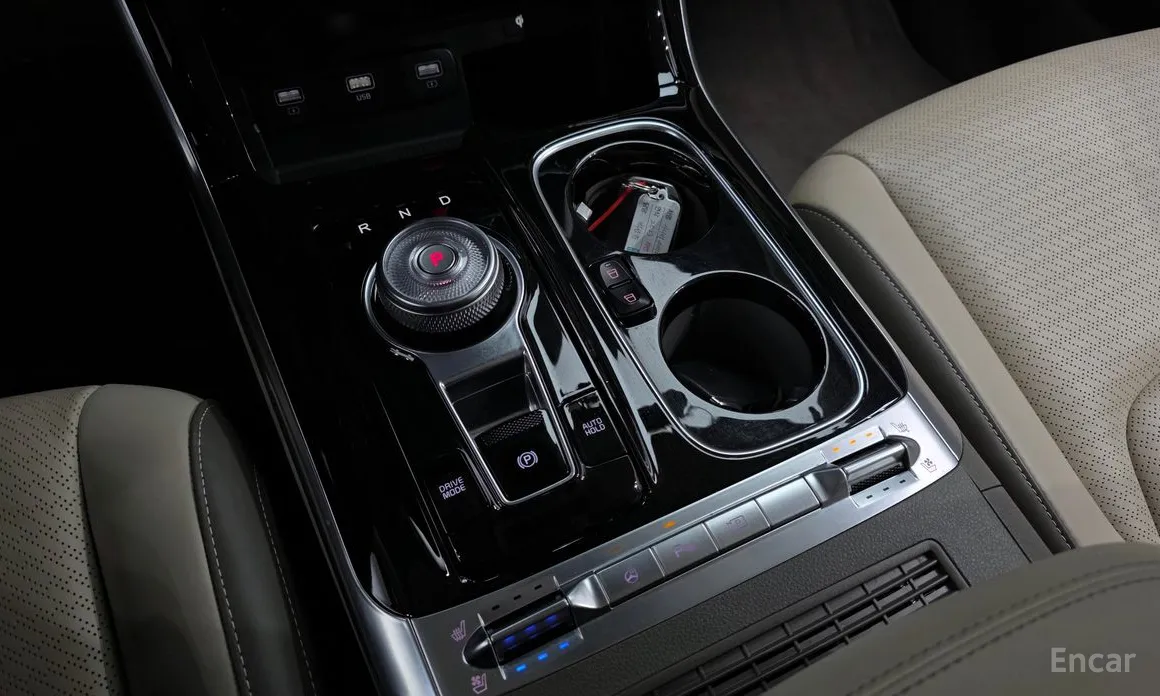 Фото 9 - Kia Carnival