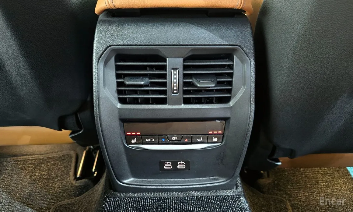 Photo 19 - BMW 3 Series