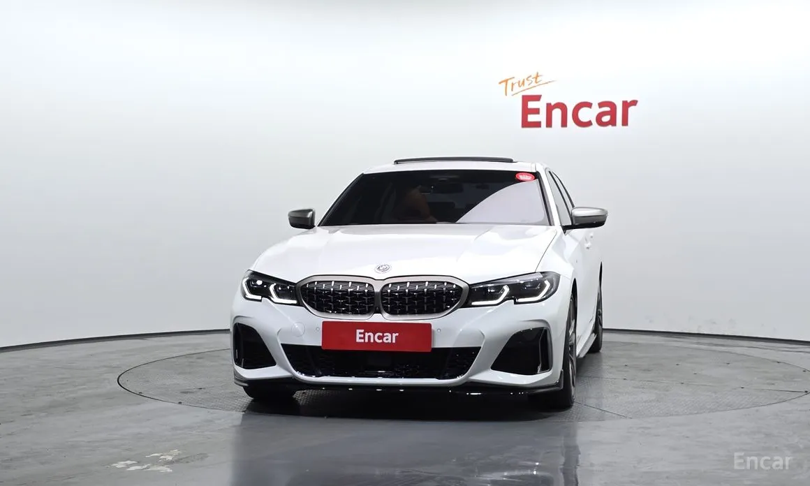 Photo 3 - BMW 3 Series