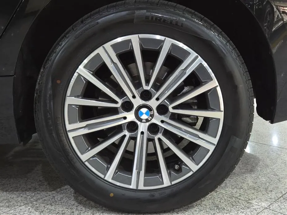 Фото 20 - BMW 2 Series