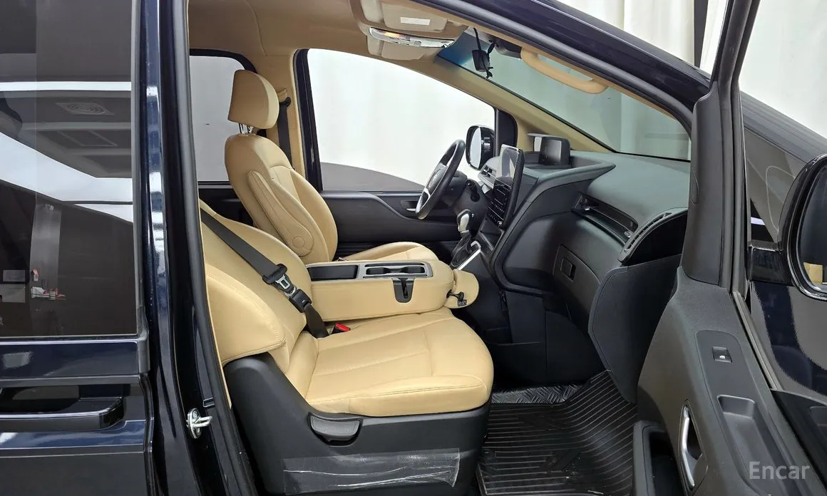 Фото 11 - Hyundai Staria