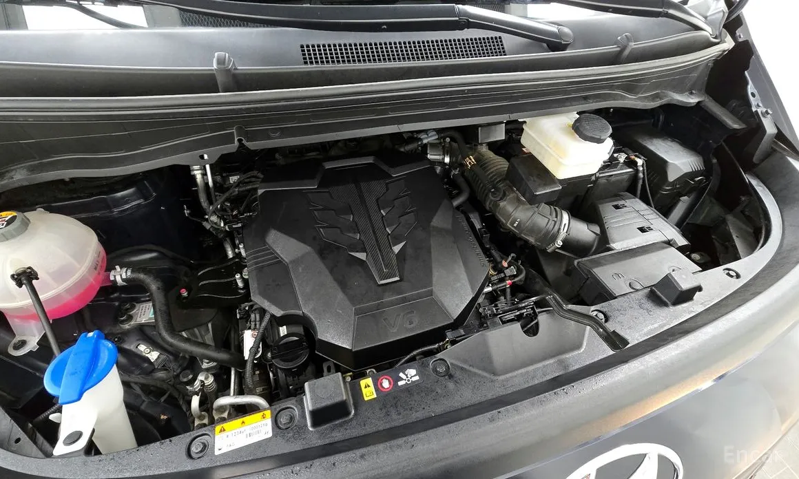 Фото 6 - Hyundai Staria