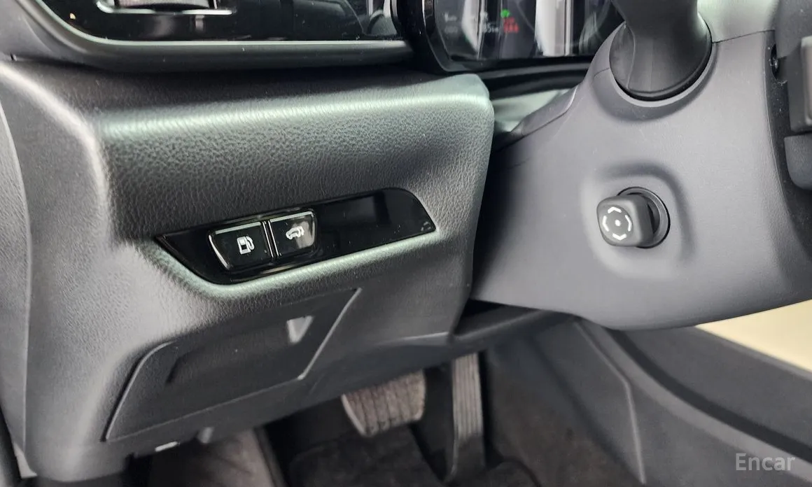 Фото 14 - Lexus NX