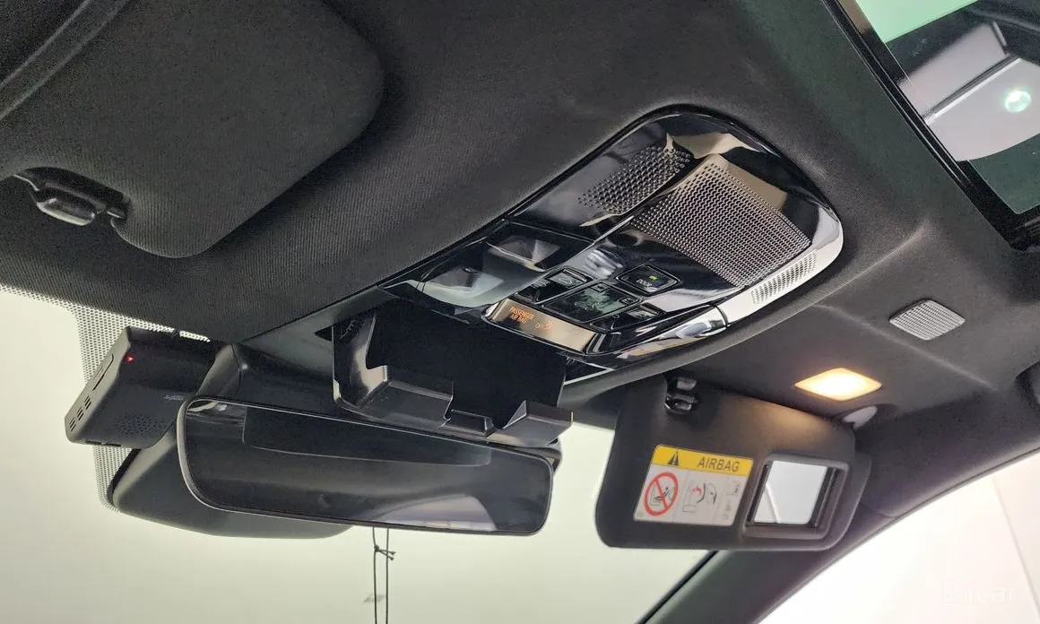 Фото 17 - Lexus NX