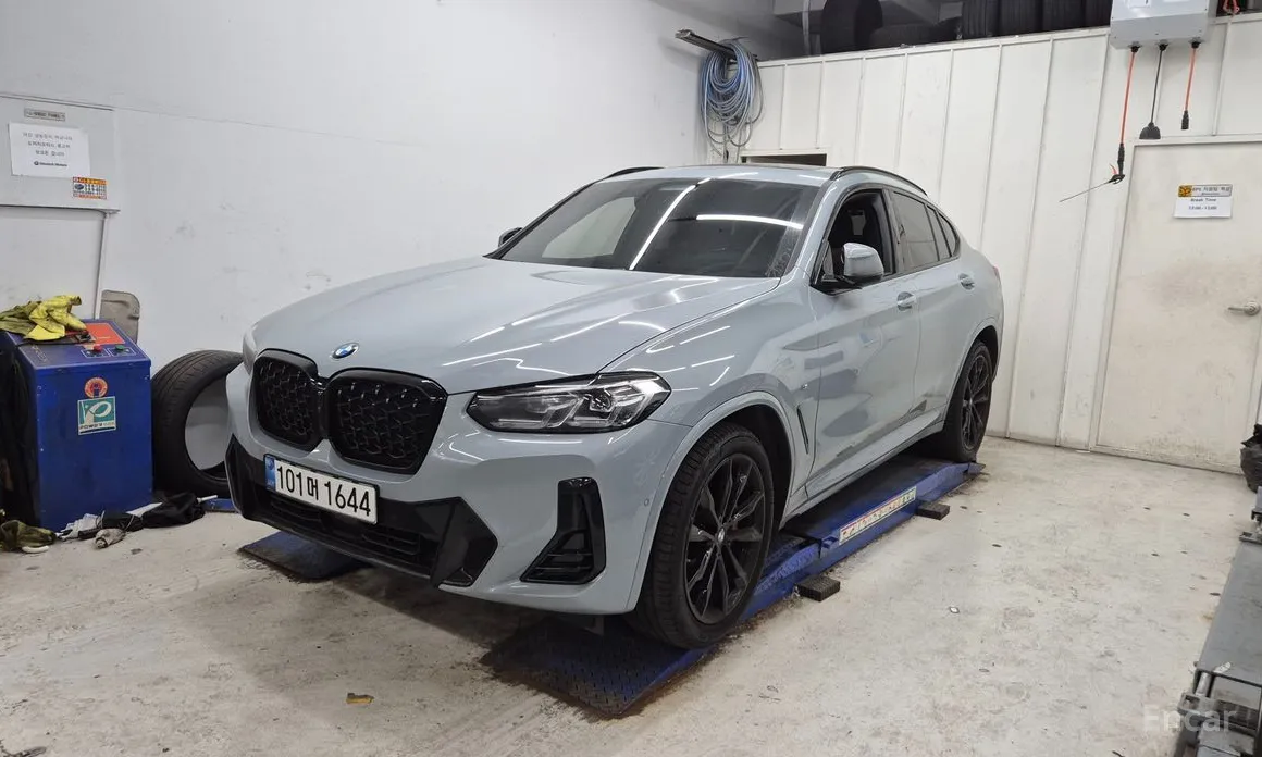 Фото 2 - BMW X4