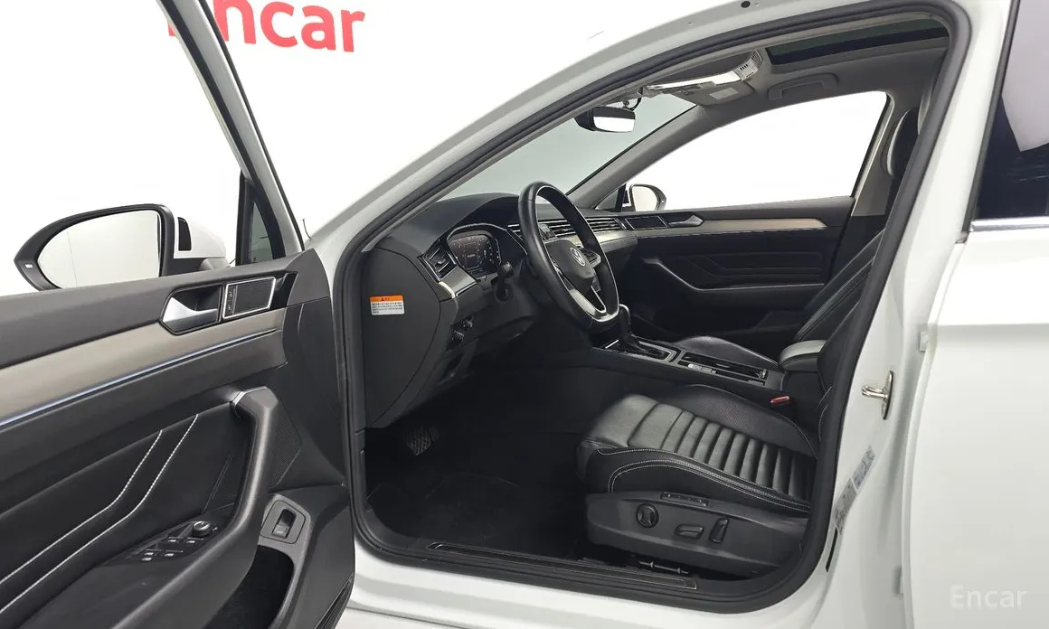 Фото 10 - Volkswagen Passat