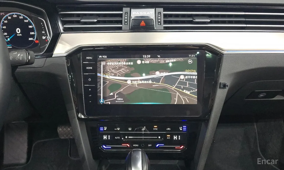 Фото 14 - Volkswagen Passat